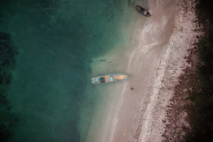 Photo by Nabil Naidu